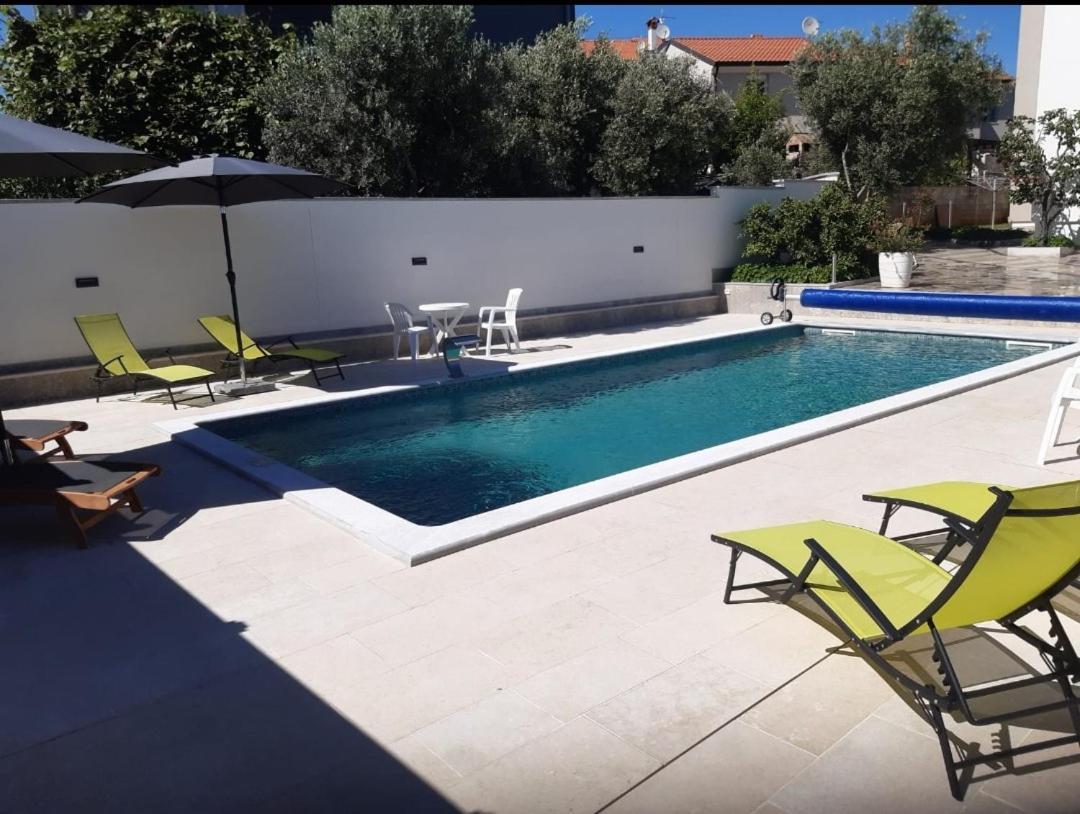 Apartments Ivana With The Pool Rovinjsko Selo Kültér fotó